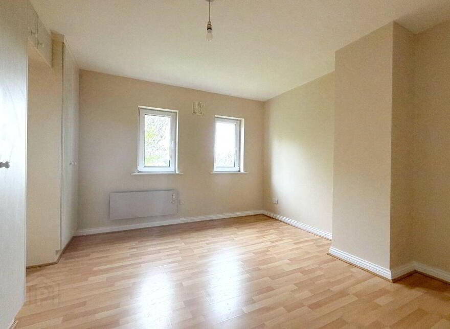19 Glenmore, College Road, Galway City Centre, H91X5X8