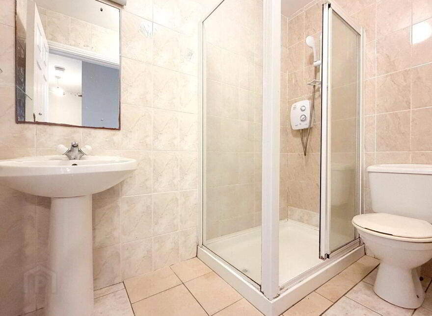19 Glenmore, College Road, Galway City Centre, H91X5X8