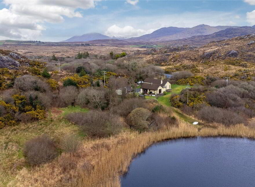 Lake Cottage, Dawros More, Connemara, Letterfrack, H91A7X0