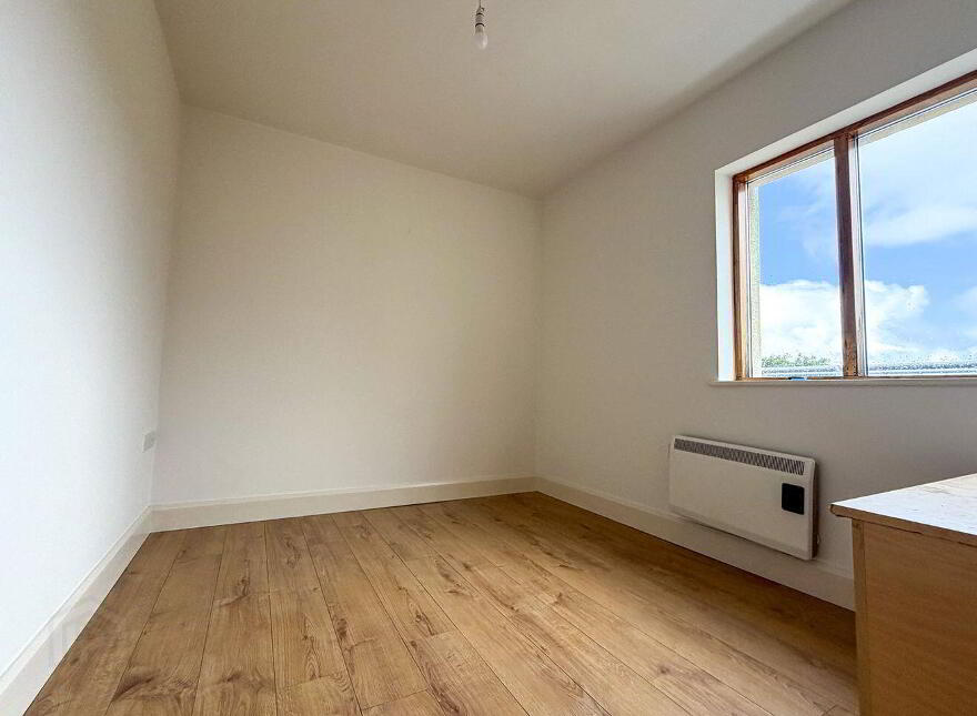 33 Crescent Court, Father Griffin Road, Galway City Centre, H91Y205