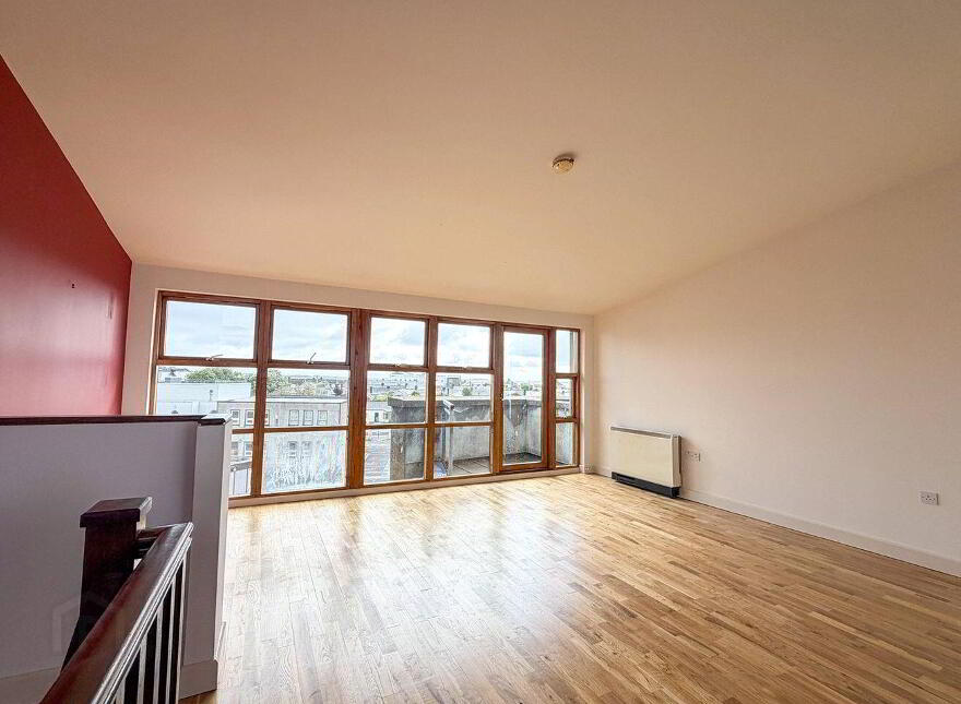 33 Crescent Court, Father Griffin Road, Galway City Centre, H91Y205