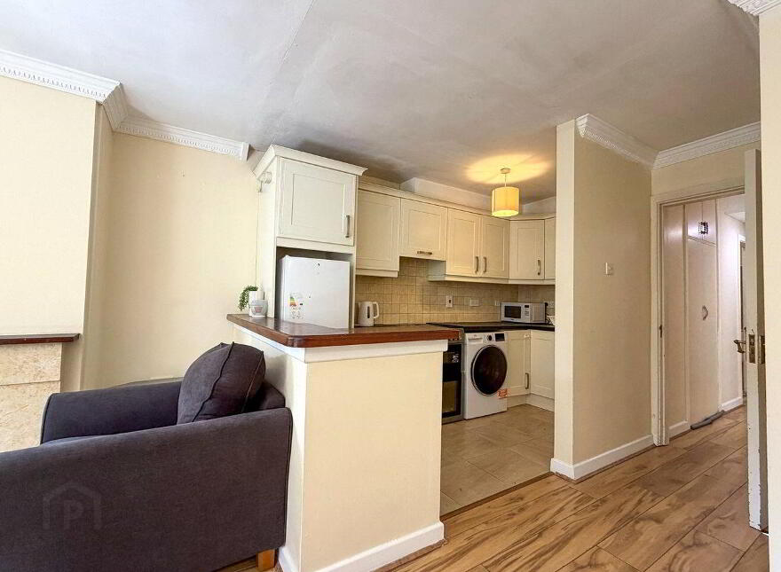 2 Martello Court, 75 Upper Newcastle Road, Newcastle, H91FD88