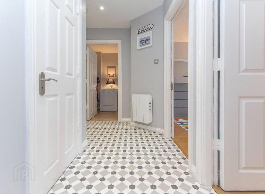 13 Arasain Na Mara, Grattan Road, Salthill, H91X7YC