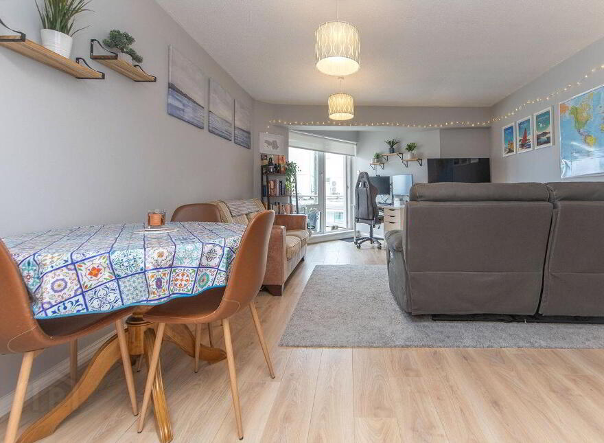 13 Arasain Na Mara, Grattan Road, Salthill, H91X7YC