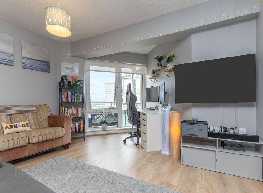 13 Arasain Na Mara, Grattan Road, Salthill, H91X7YC
