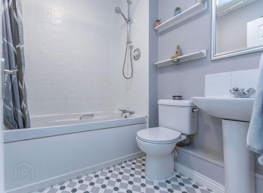 13 Arasain Na Mara, Grattan Road, Salthill, H91X7YC