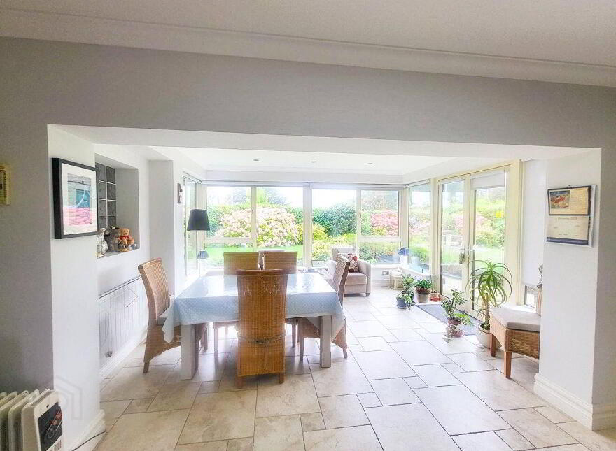 Pollnarooma, Salthill, H91D42A