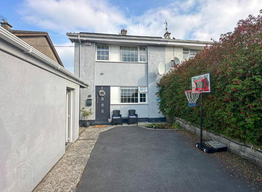 156 Rahylin Glebe, Ballybane, H91W0FD