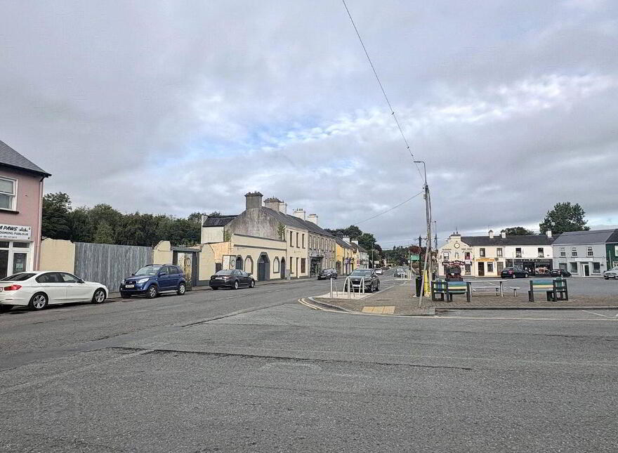 The Square, Mountbellew, Mountbellew, H53HR97