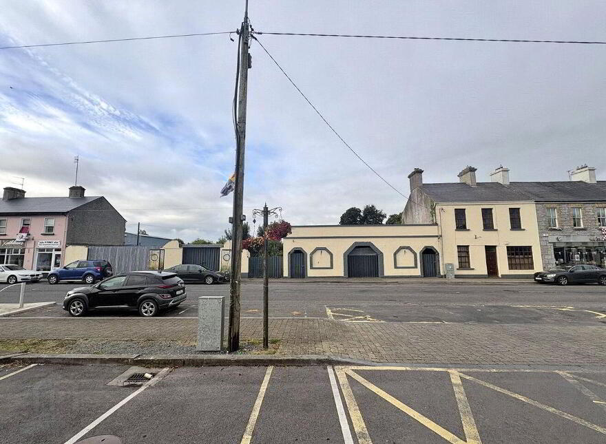 The Square, Mountbellew, Mountbellew, H53HR97