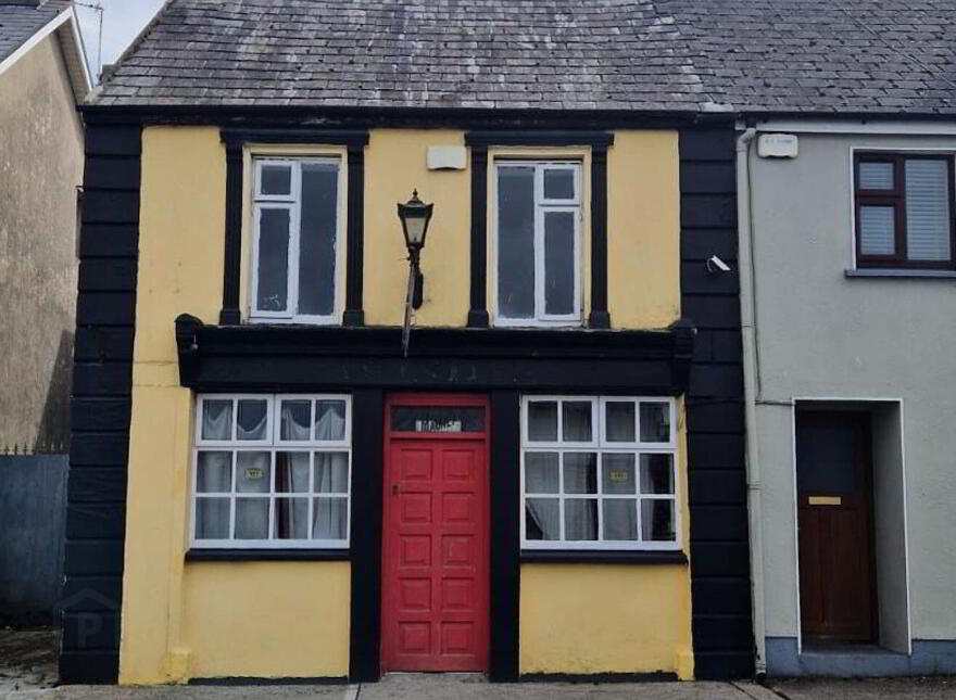 Butler's Bar, Lower Main Street, Hospital, V35E0H3