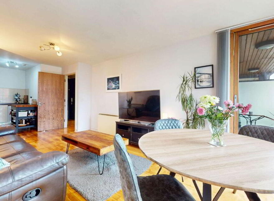 Apartment 8 Block A Mellowes Quay, Usher Street, Dublin 8, D08X654