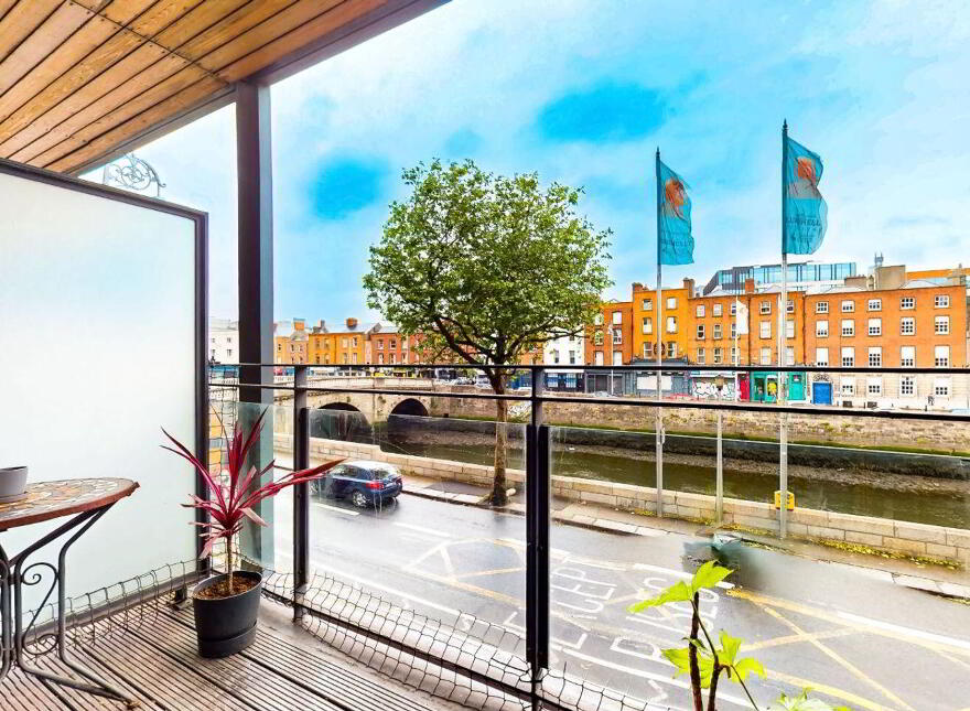 Apartment 8 Block A Mellowes Quay, Usher Street, Dublin 8, D08X654
