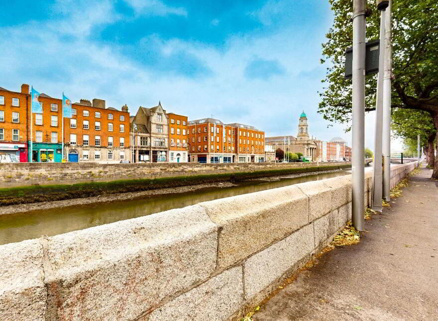 Apartment 8 Block A Mellowes Quay, Usher Street, Dublin 8, D08X654