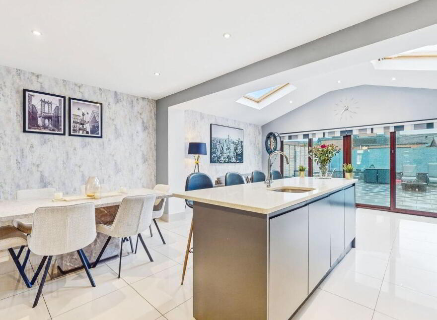 4 Páirc Na Cuileann, Poppintree, Poppintree, D11X273