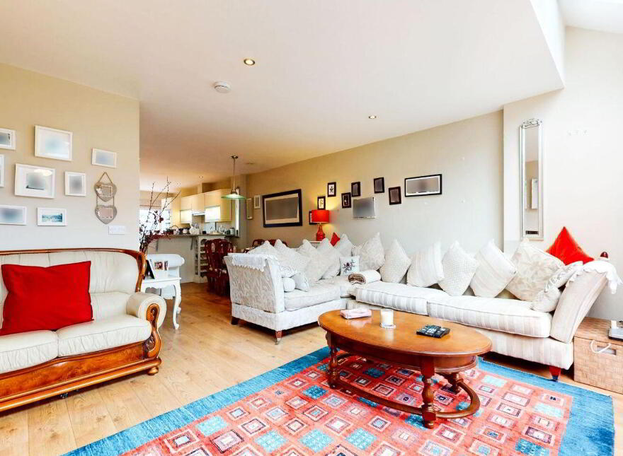 4 Sheil's Court, Main Street, Rathcoole, Rathcoole, D24X542