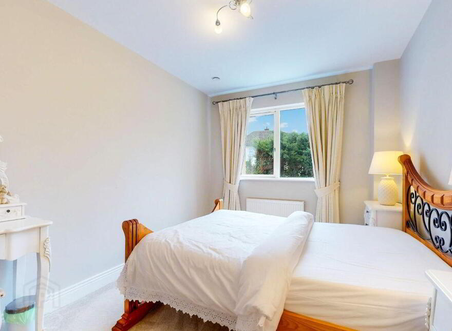 4 Sheil's Court, Main Street, Rathcoole, Rathcoole, D24X542