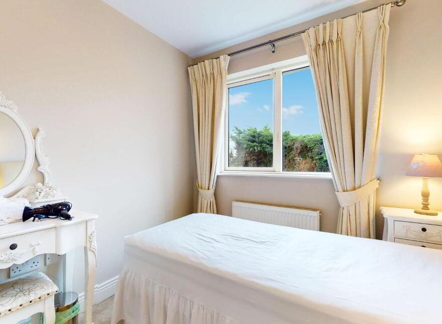 4 Sheil's Court, Main Street, Rathcoole, Rathcoole, D24X542