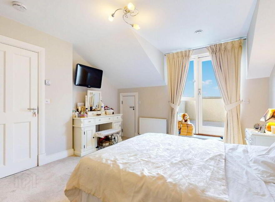 4 Sheil's Court, Main Street, Rathcoole, Rathcoole, D24X542