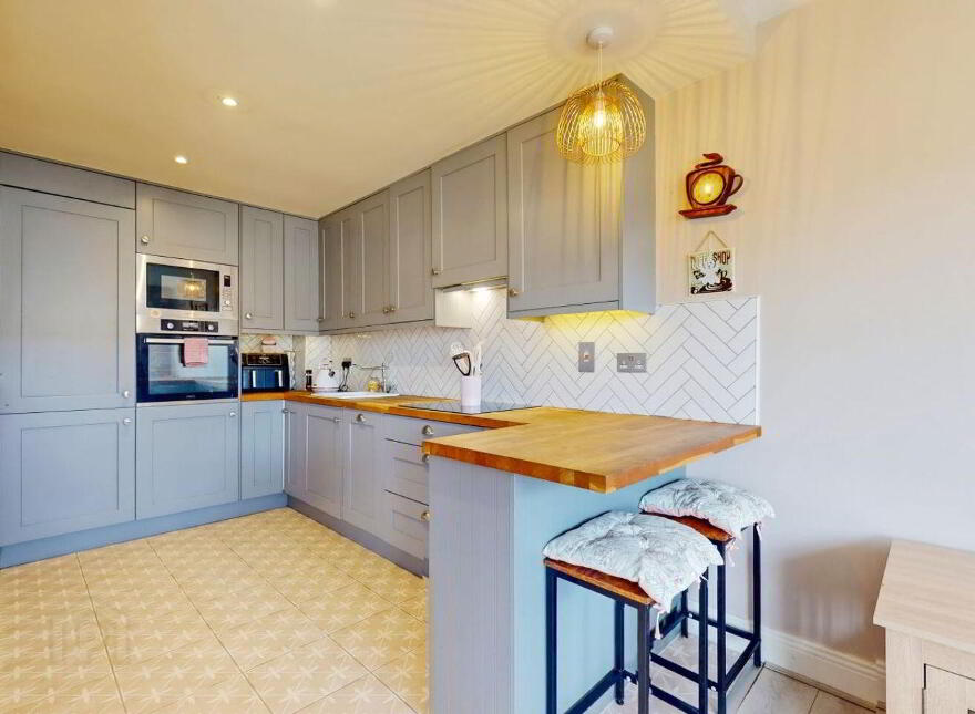 25 Hunters Hall, Hunterswood, Ballycullen, Ballycullen, D24N977