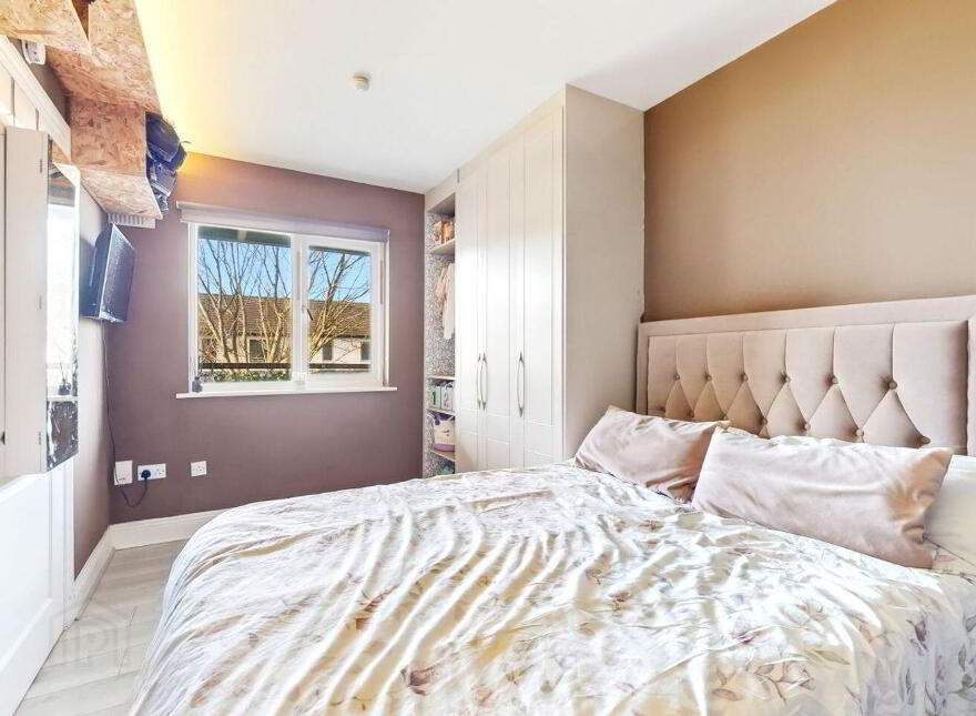 25 Hunters Hall, Hunterswood, Ballycullen, Ballycullen, D24N977