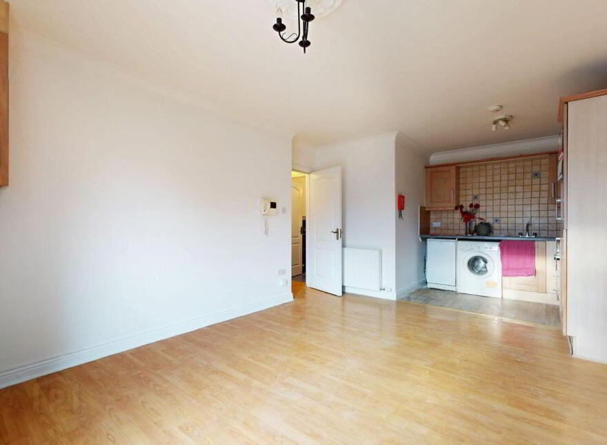 Apartment 18 Block A Ballymount Square, Walkinstown, Walkinstown, D12EYN2