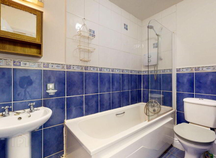 Apartment 18 Block A Ballymount Square, Walkinstown, Walkinstown, D12EYN2