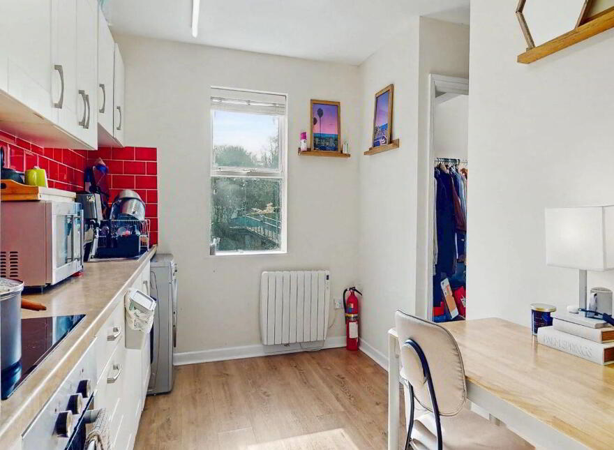 2 Bridge House, (, 4 Apartments Commercial) Main Street, Celbridge, W23FW9H