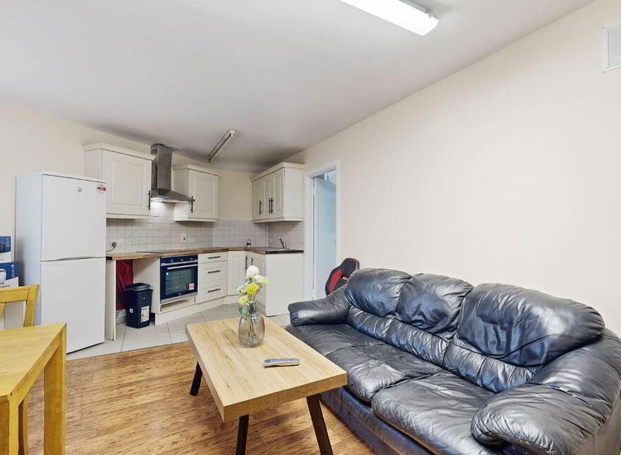 2 Bridge House, (, 4 Apartments Commercial) Main Street, Celbridge, W23FW9H