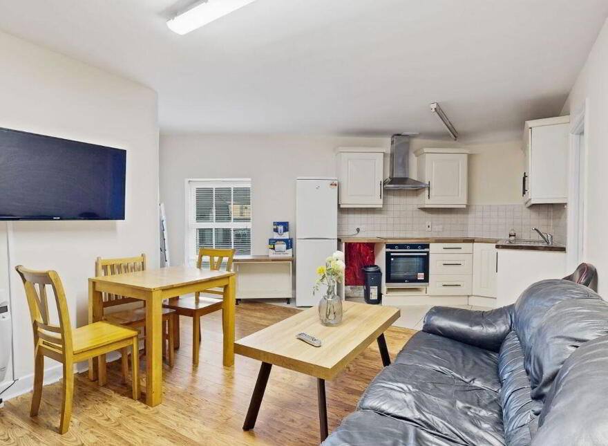 2 Bridge House, (, 4 Apartments Commercial) Main Street, Celbridge, W23FW9H