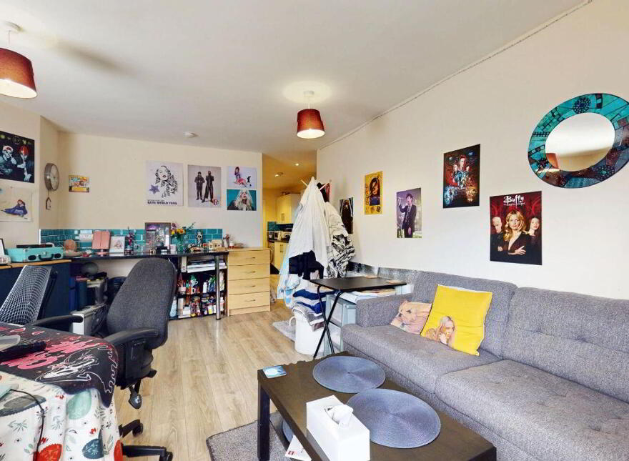 2 Bridge House, (, 4 Apartments Commercial) Main Street, Celbridge, W23FW9H