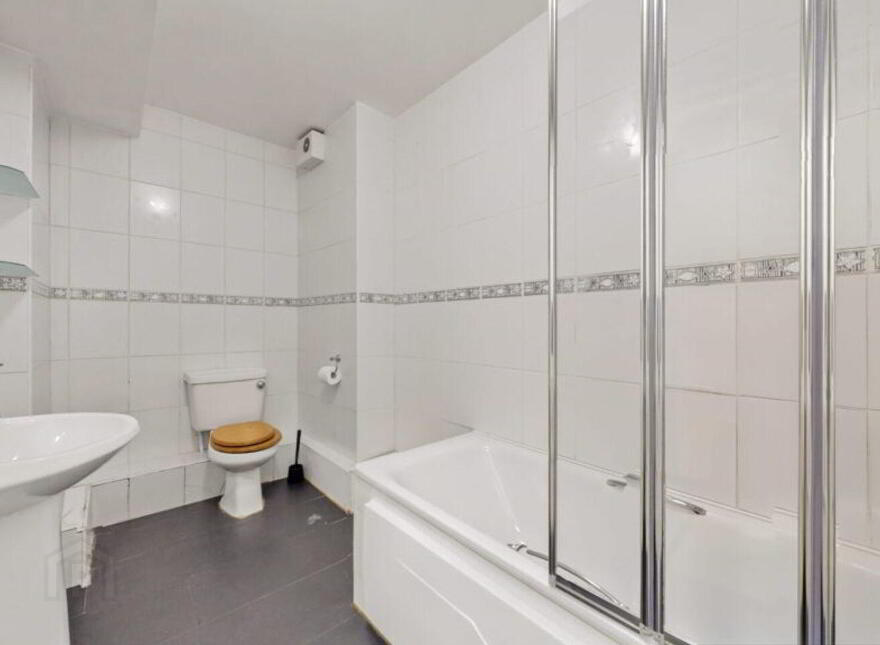 Apartment 30 Block 2 Steeven' S Gate Apartments, Dublin 8, D08
