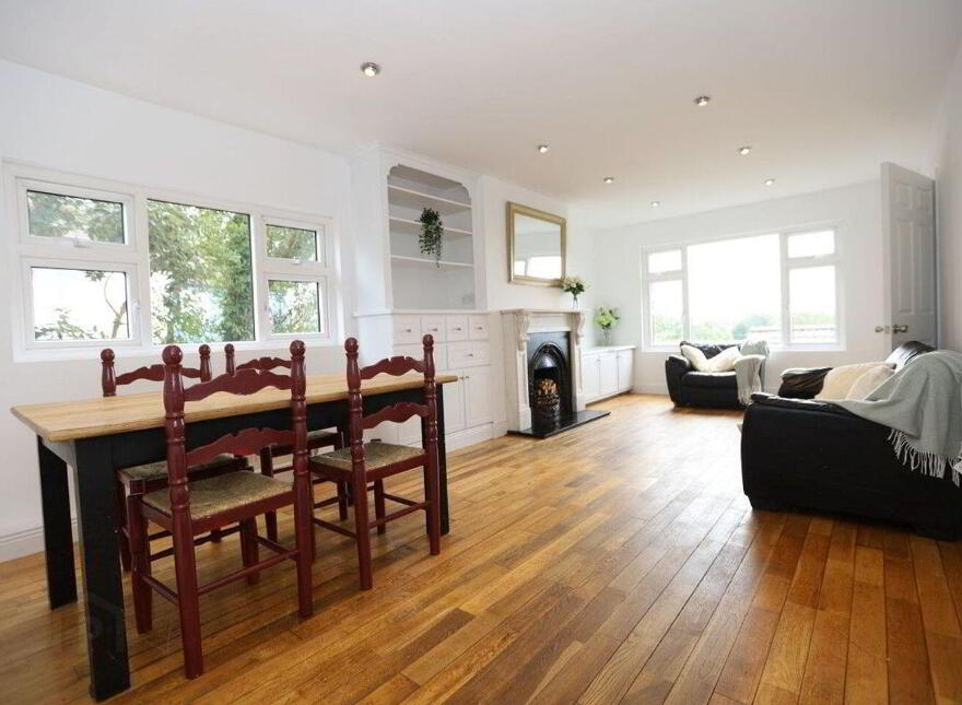 The Crow's Nest, Barrack Green, Kinsale, P17W326