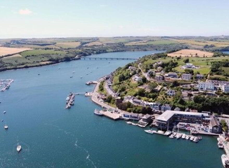 The Crow's Nest, Barrack Green, Kinsale, P17W326