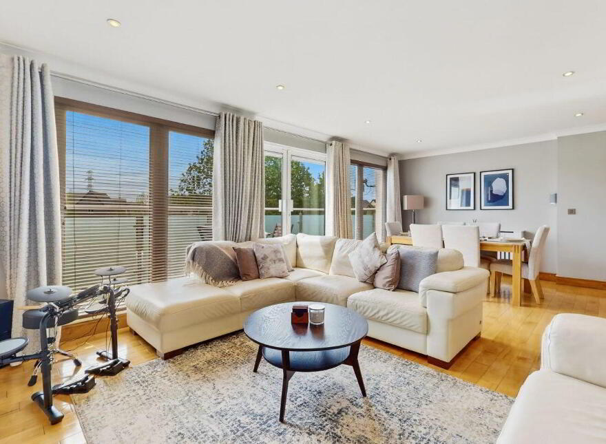30 Delhurst Avenue, Ongar, Dublin 15, D15P9H0