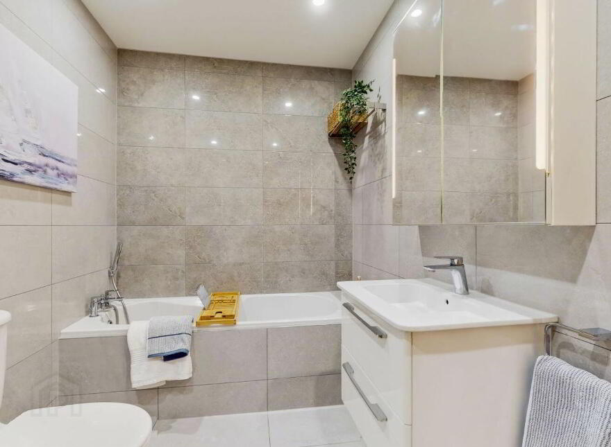30 Delhurst Avenue, Ongar, Dublin 15, D15P9H0