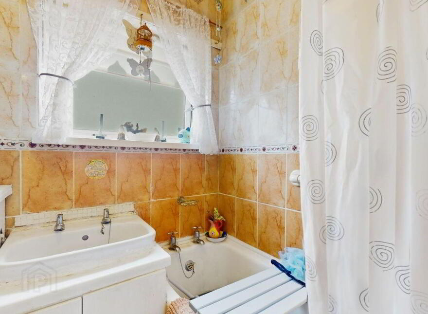 21 Tulip Court, Dublin 17, D17K208