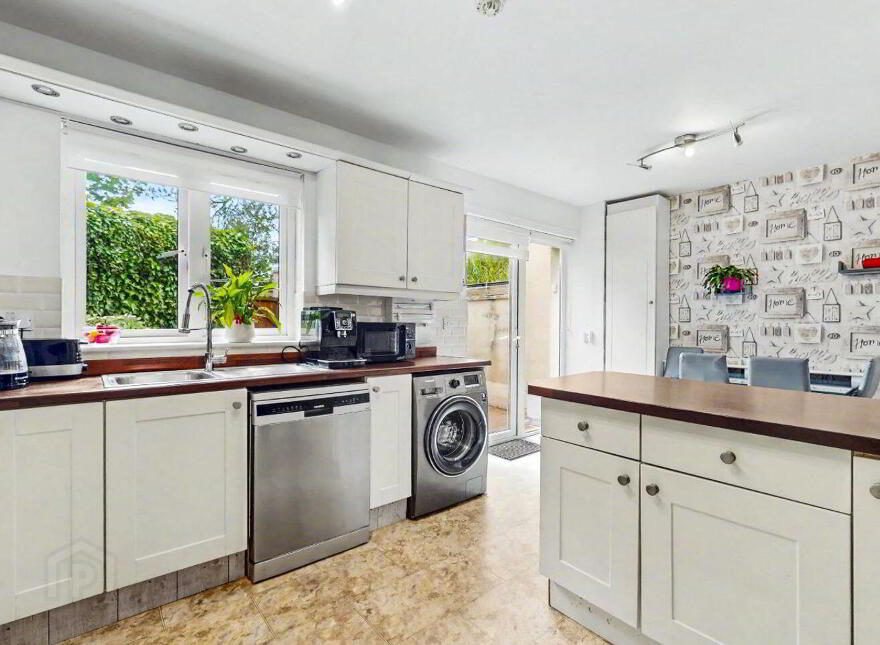 24 Cluain Cairn, Station Road, Carrigtwohill, T45X046