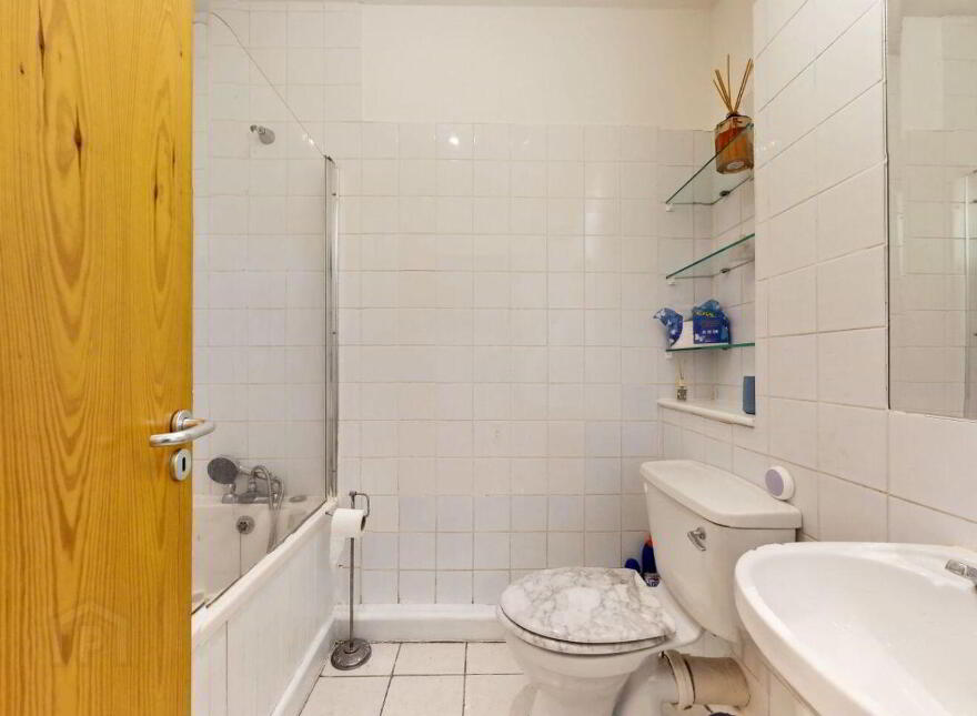 Apartment 23 Canon Court, Christchurch, Christchurch, D08P798