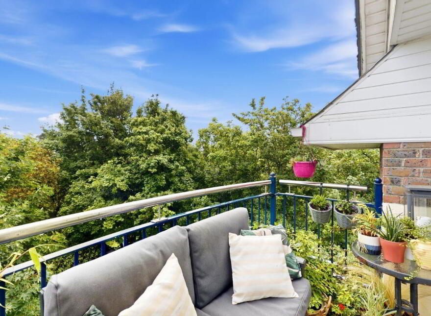 Apartment 170 Hampton Square, Dublin 7, D07VN8P