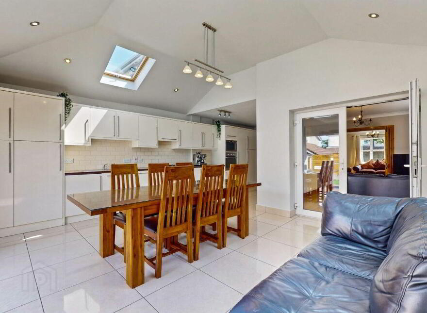 26 Manorfields Avenue, Clonee, D15F7X6