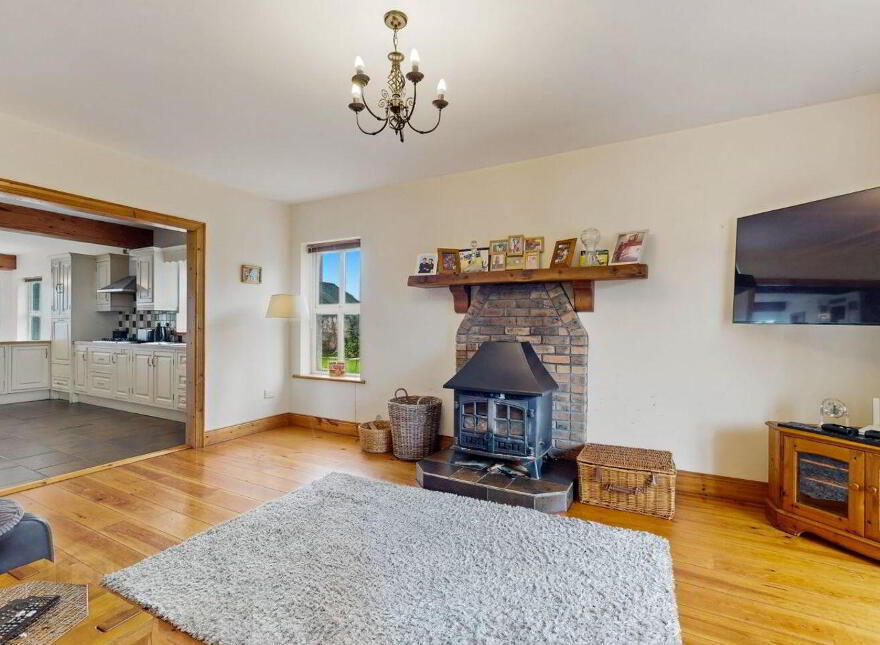 212 Mullantine, Rathangan, R51E688