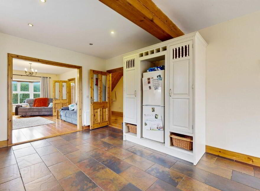 212 Mullantine, Rathangan, R51E688