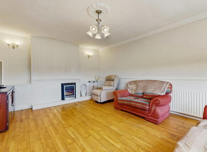 Kilmartin, Hollystown, D15F8DA