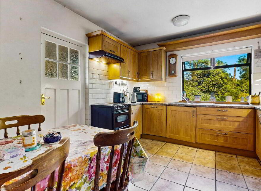 Kilmartin, Hollystown, D15F8DA