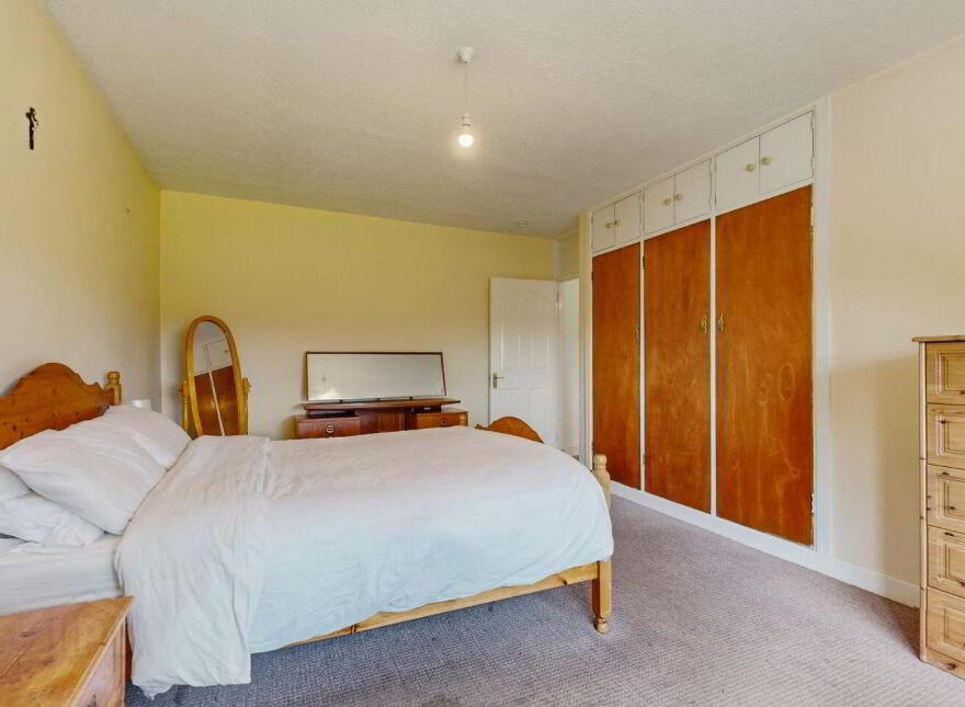 Kilmartin, Hollystown, D15F8DA