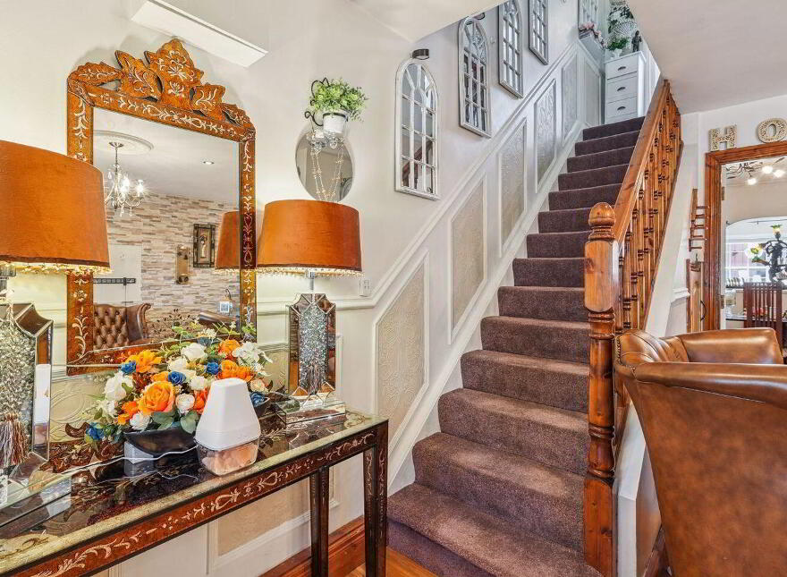 Alan Ville, 88 Bride Valley View, Fairhill, T23Y1T9