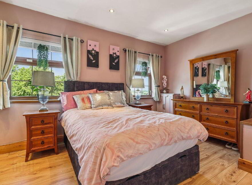 Alan Ville, 88 Bride Valley View, Fairhill, T23Y1T9