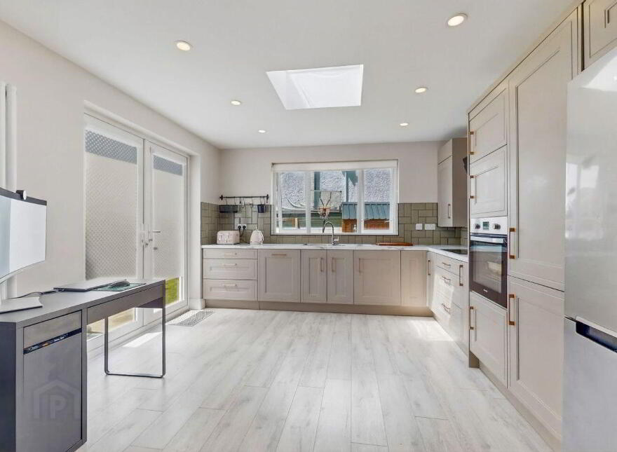 75 Ennel Drive, Dublin 5, D05K8V0