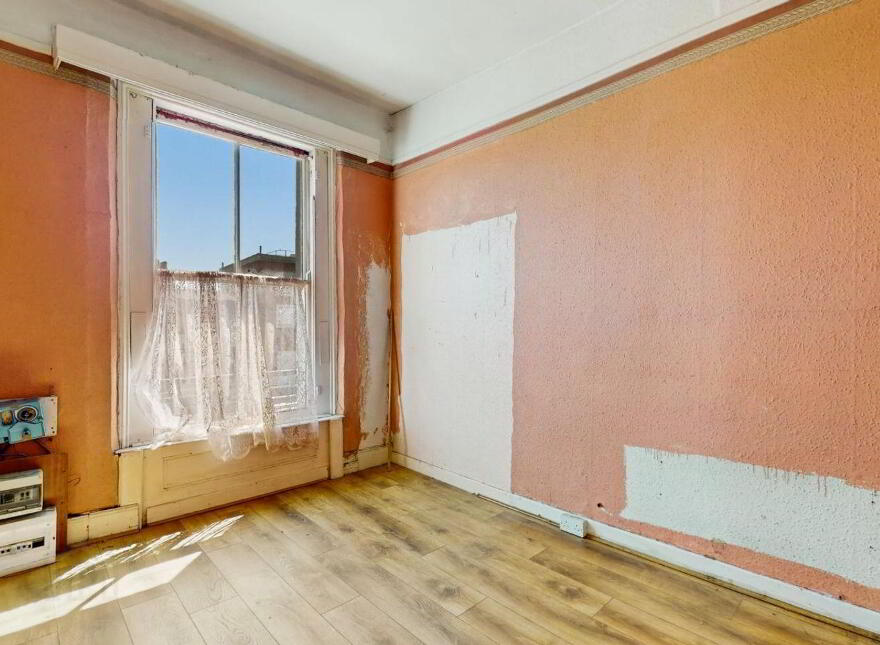 73 Amiens Street, Dublin 1, D01W6V4